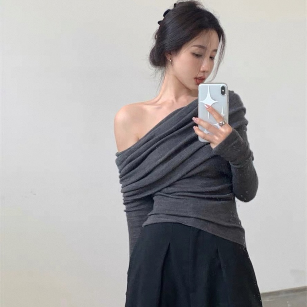 Chic Off-the-Shoulder Gray Sweater